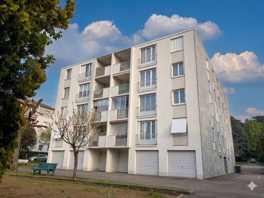 Appartement à vendre 278 000 € 5 pièces 3 chambres 98,7 m² Étage 3/4 Centre Ville Tassin-la-Demi-Lune 69160