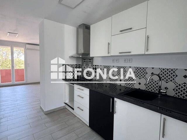 Appartement 3 pièces 57 m² · à Port-Saint-Louis-du-Rhône · 57 m² · 670 €/mois