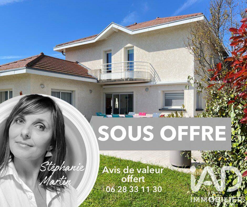 Maison 7 pièces 233 m² · à La Buisse · 233 m² · 685 000 €