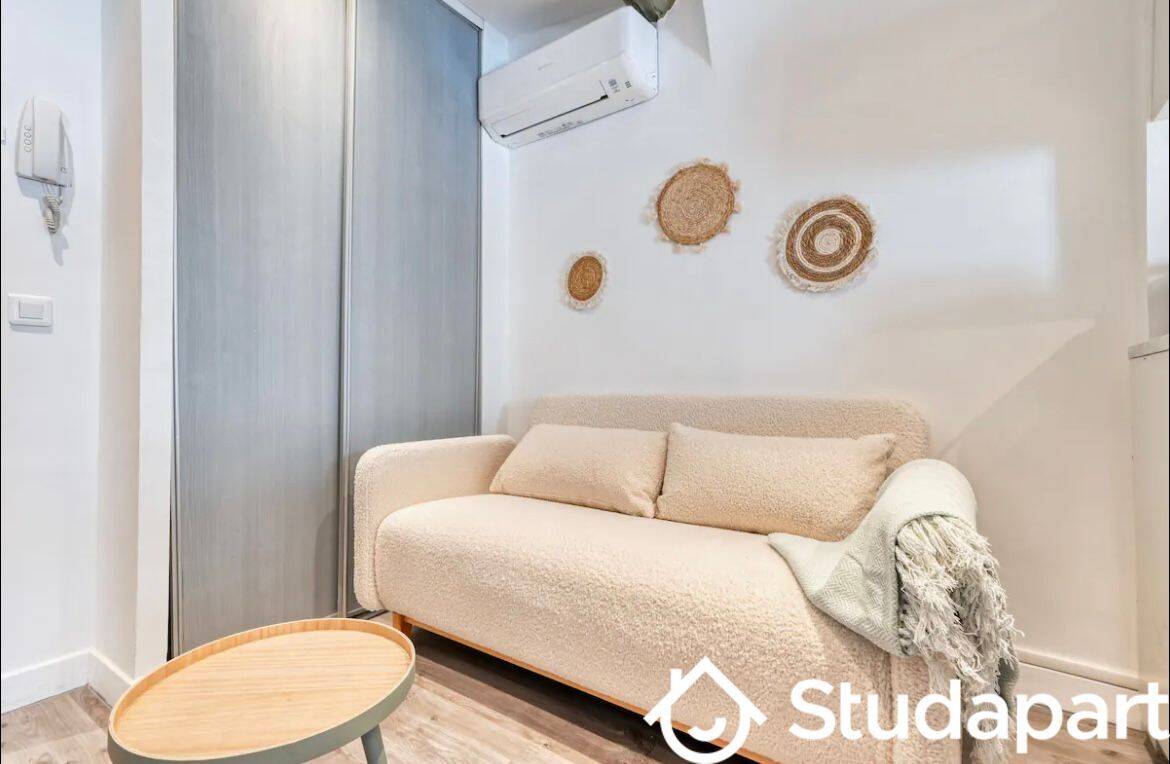 Appartement 2 pièces 24 m² · à Marseille 1er Arrondissement · 24 m² · 990 €/mois