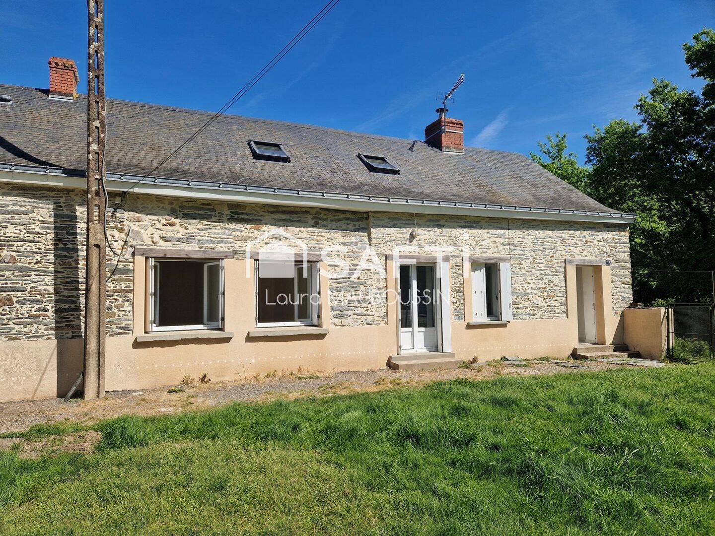 Maison 6 pièces 95 m² · à Grand-Auverné · 95 m² · 137 000 €