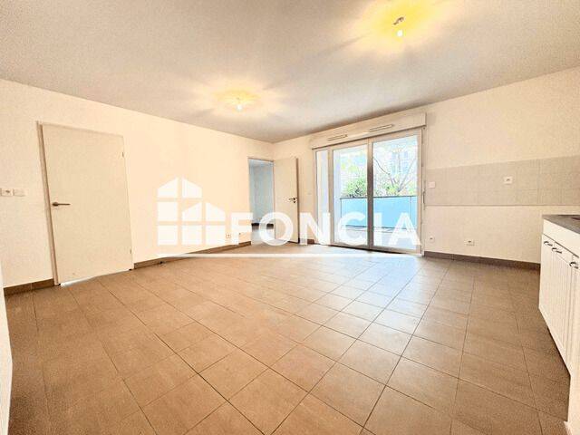 Appartement 3 pièces 61 m² · à Toulon · 60,6 m² · 808 €/mois