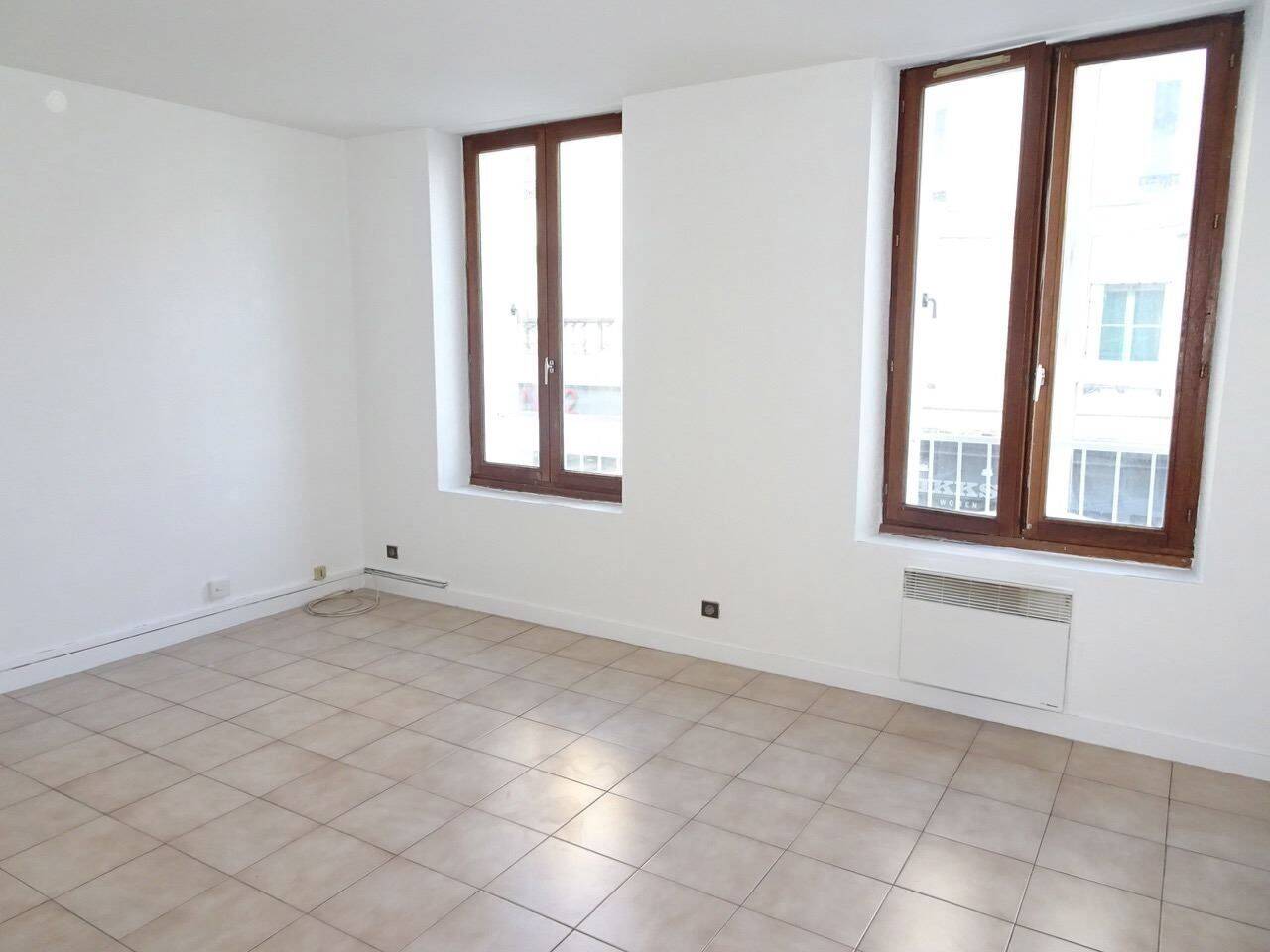 Appartement 1 pièce 26 m² · à Enghien-les-Bains · 25,7 m² · 679 €/mois