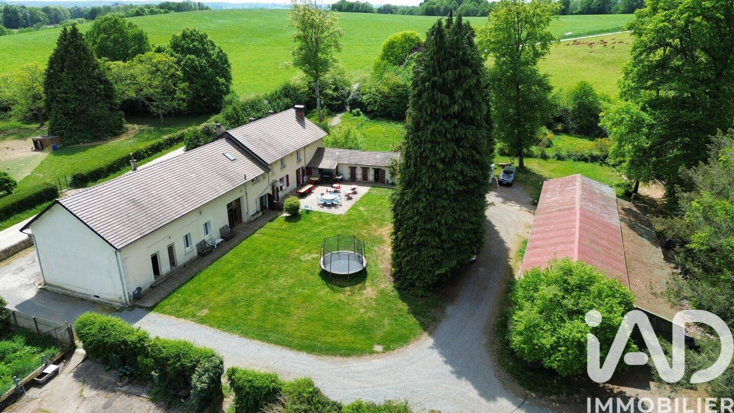 Maison 15 pièces 395 m² · à Les Billanges · 395 m² · 650 000 €