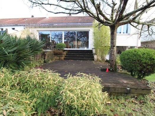 Maison à vendre 283 392 € 5 pièces 2 chambres 94 m² 805 m² de terrain Les Couëts Sud Bouguenais 44340