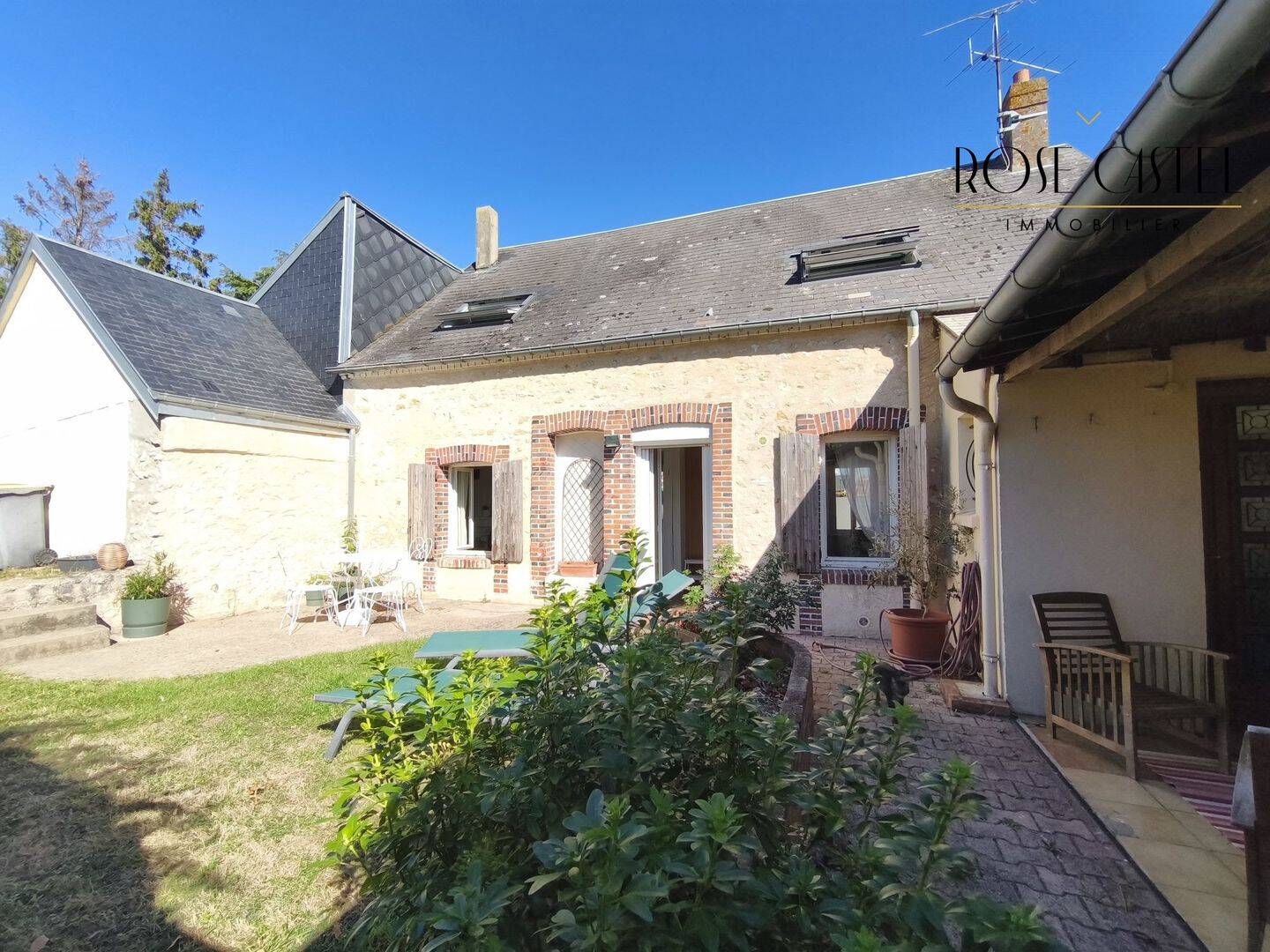 Maison 4 pièces 102 m² · à Dammarie · 102 m² · 234 900 €