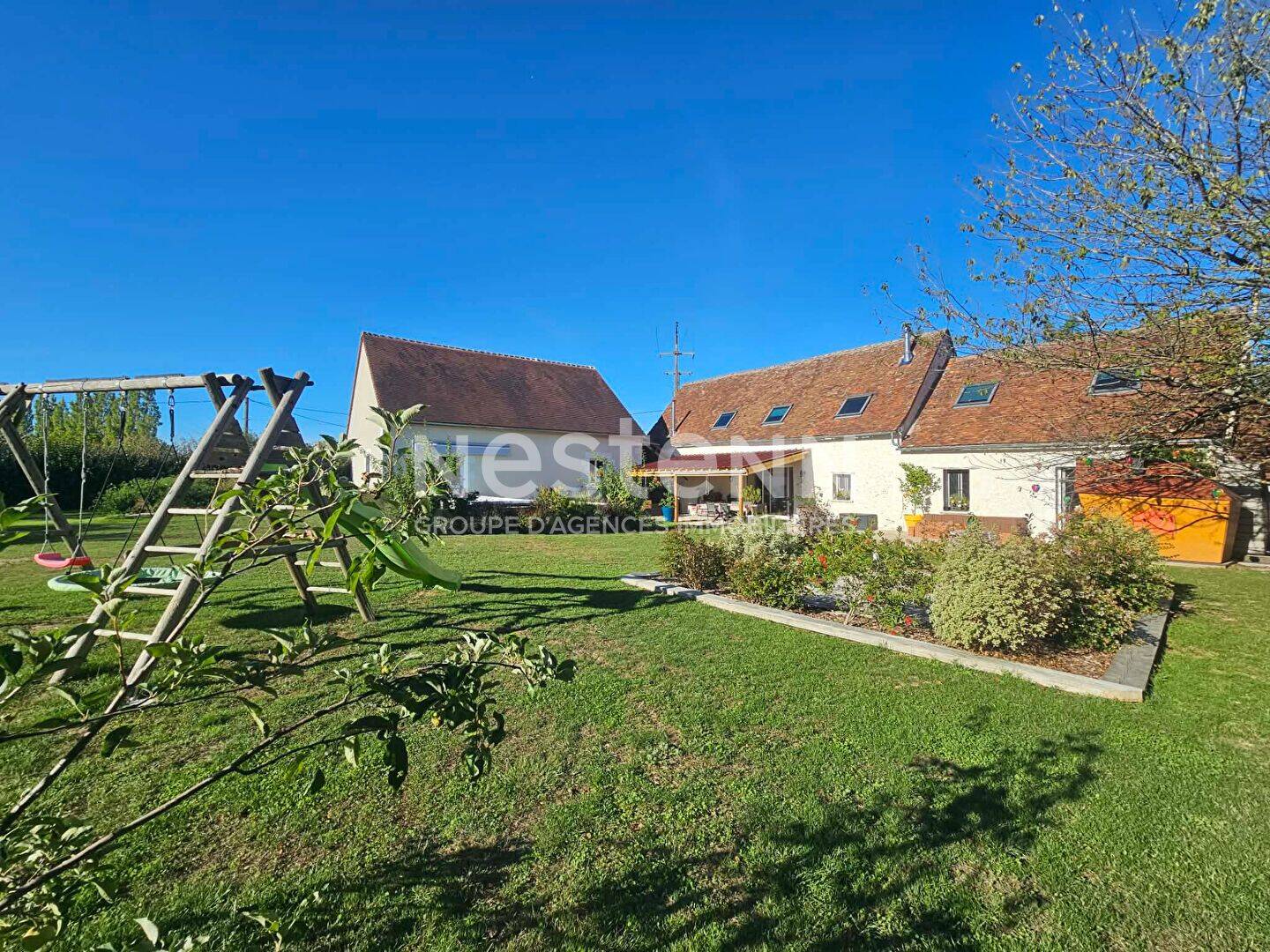 Maison 8 pièces 156 m² · à Mouzay · 155,5 m² · 351 450 €