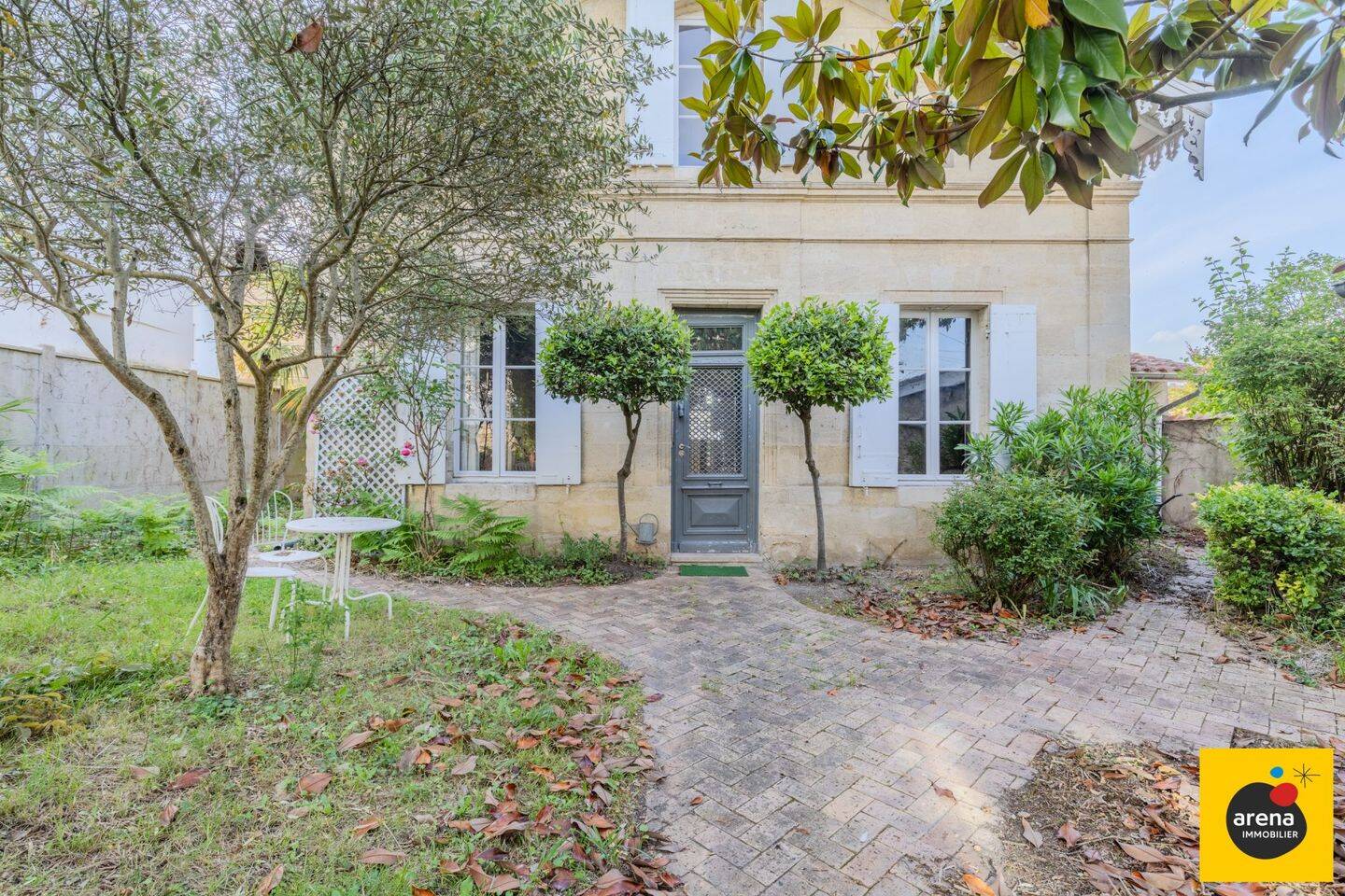 Maison 5 pièces 140 m² · à Mérignac · 140 m² · 832 000 €