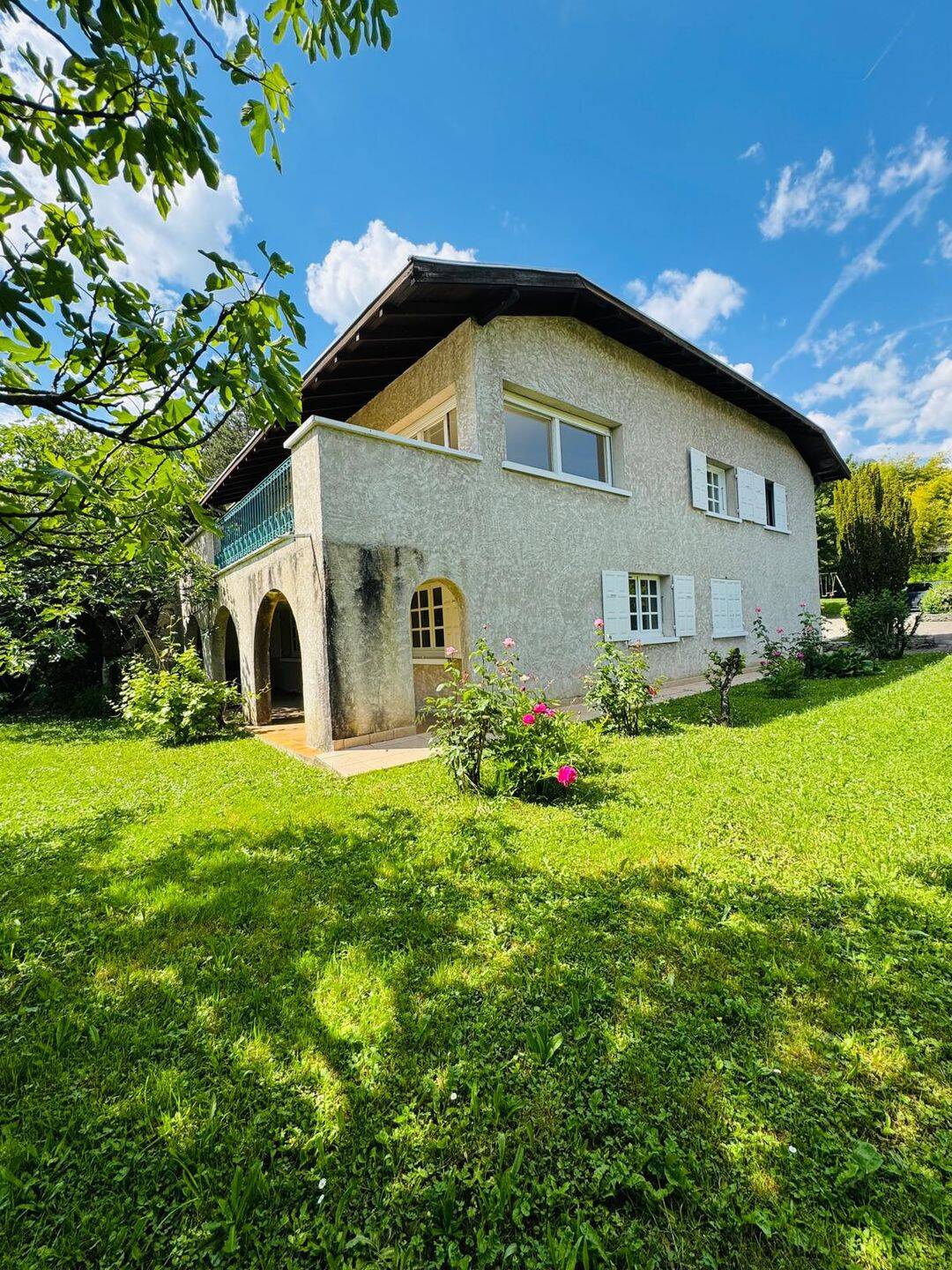 Maison 6 pièces 200 m² · à Meylan · 200 m² · 549 000 €