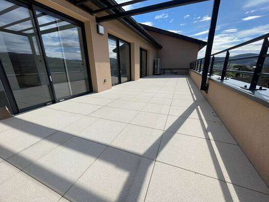 Appartement à vendre - Première occupation 595 000 € 5 pièces 4 chambres 109 m² Étage 2/2 Vaugneray 69670