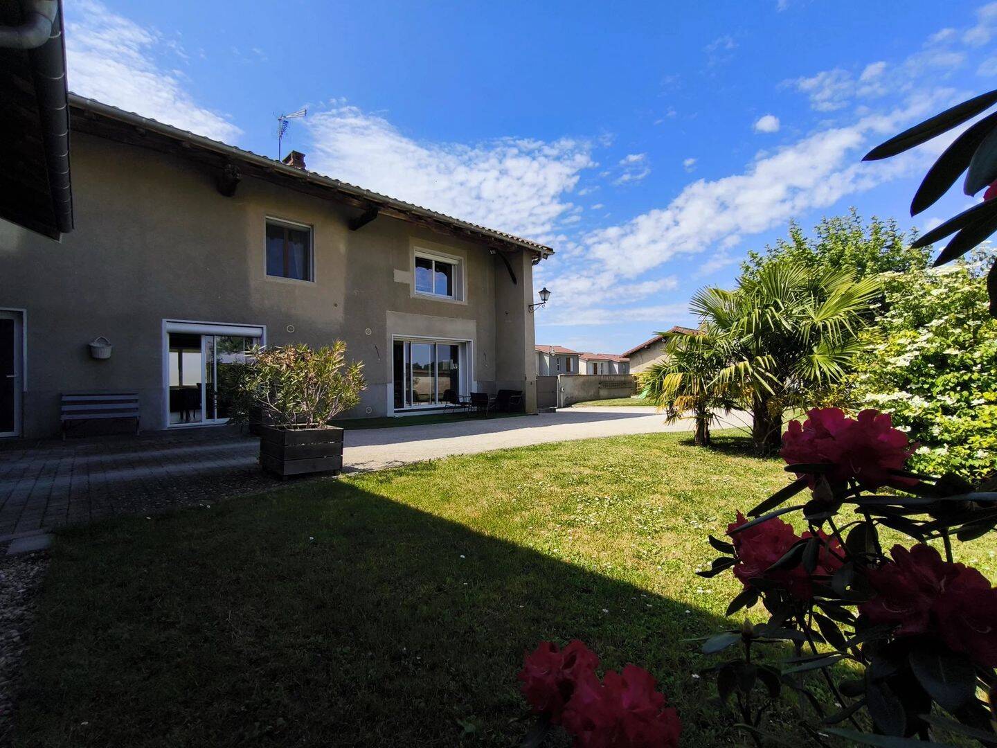 Maison 5 pièces 796 m² · à Garnerans · 796 m² · 359 000 €