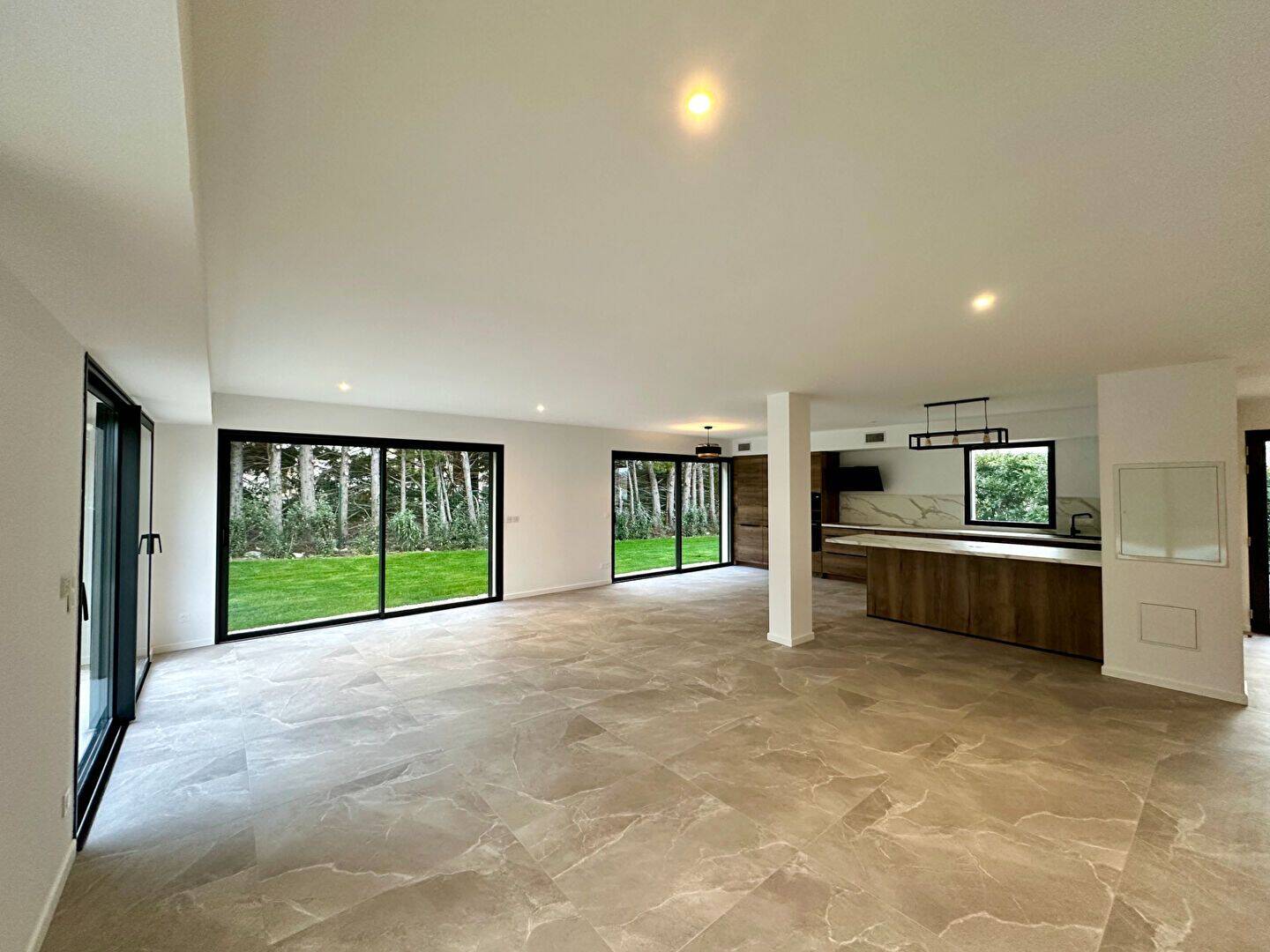 Maison 5 pièces 200 m² · à Aix-en-Provence · 200 m² · 1 380 000 €