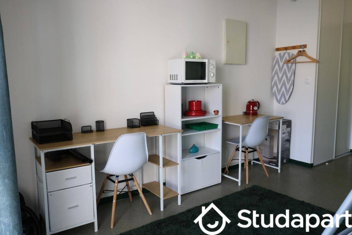 Appartement 1 pièce 18 m² · à Orléans · 18 m² · 535 €/mois