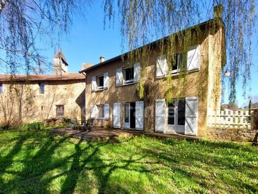 Maison à vendre 135 000 € 4 pièces 3 chambres 92 m² 736 m² de terrain Prats-du-Périgord 24550