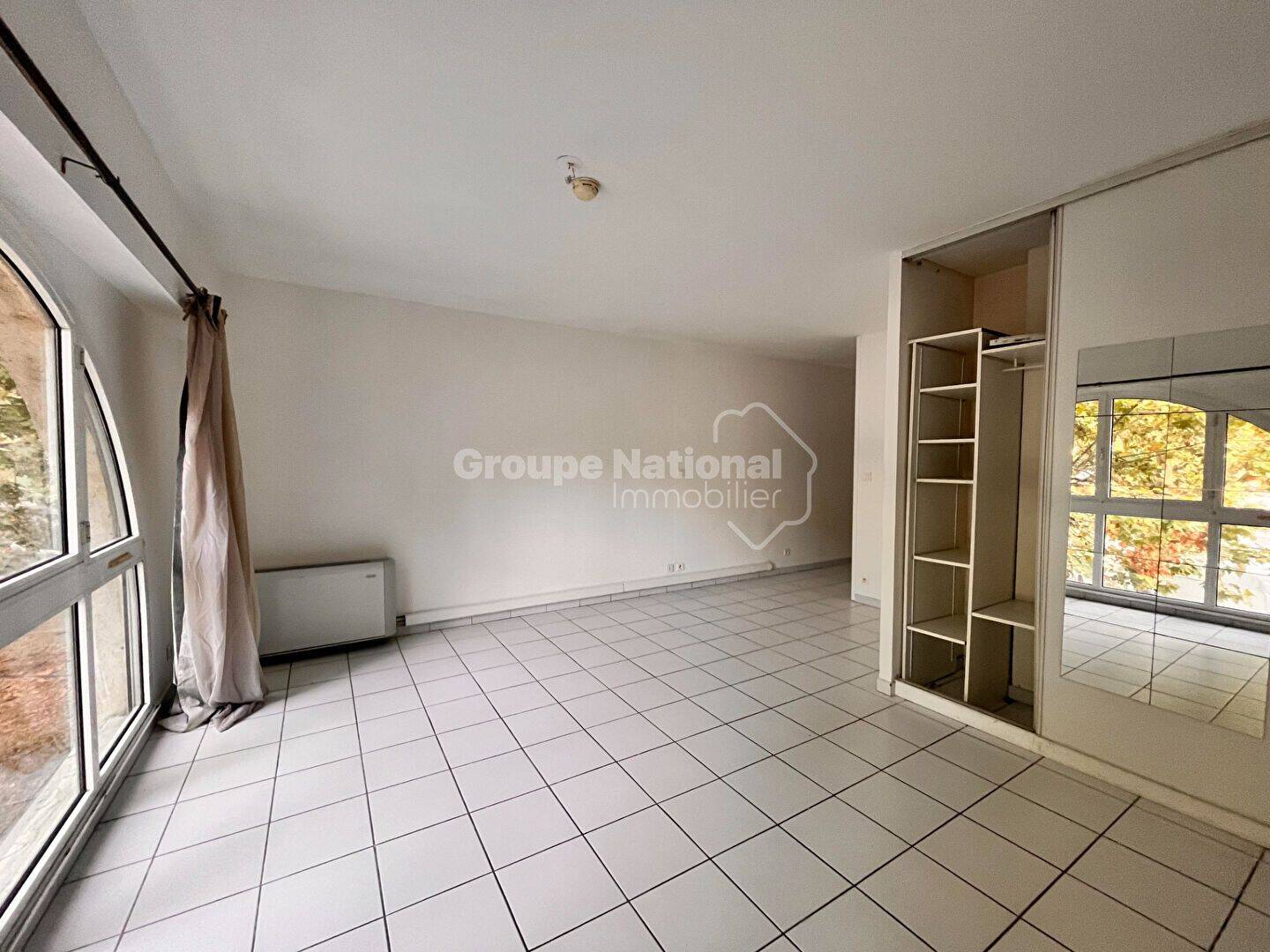 Appartement 1 pièce 38 m² · à Arles · 38 m² · 536 €