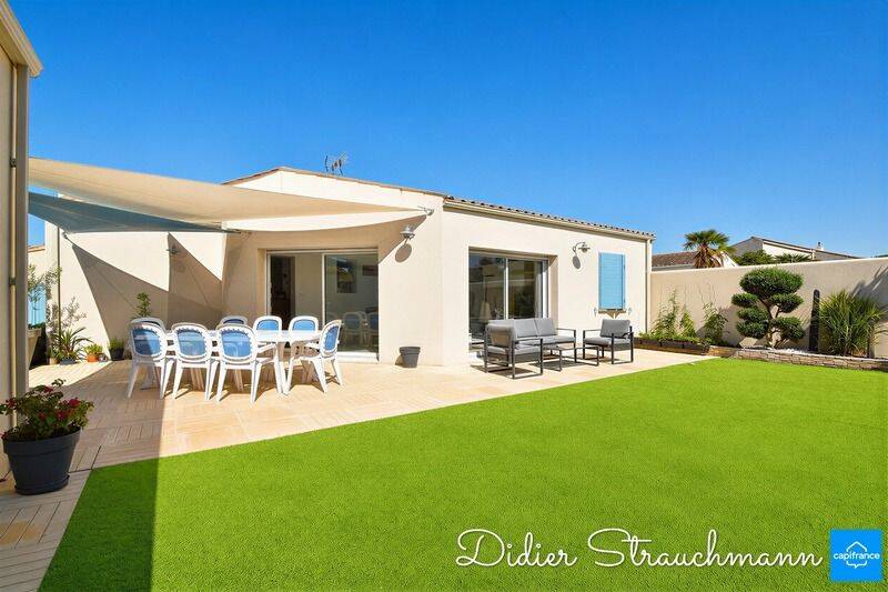 Maison 6 pièces 128 m² · à Thairé · 128 m² · 388 500 €