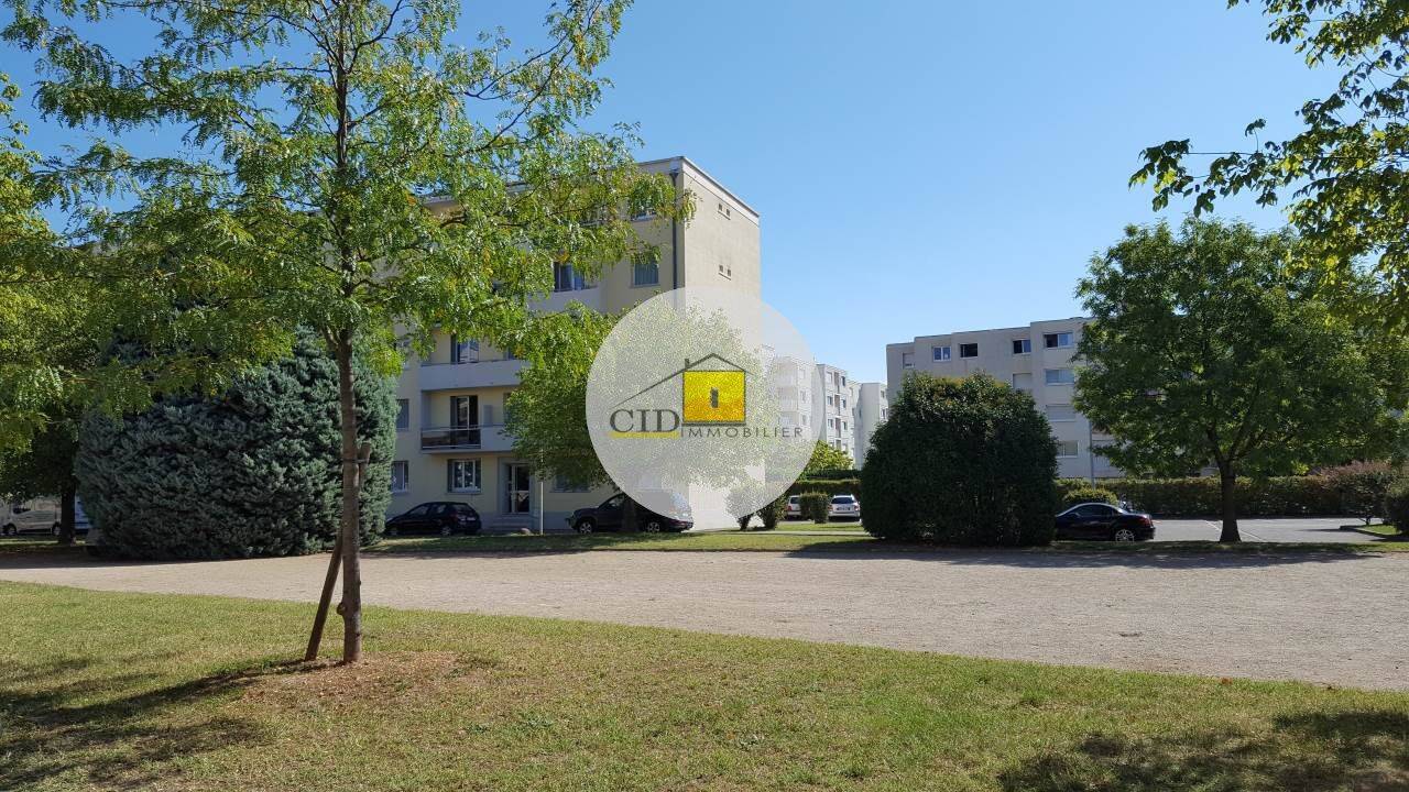 Appartement 3 pièces 58 m² · à Saint-Priest · 58,1 m² · 740 €/mois