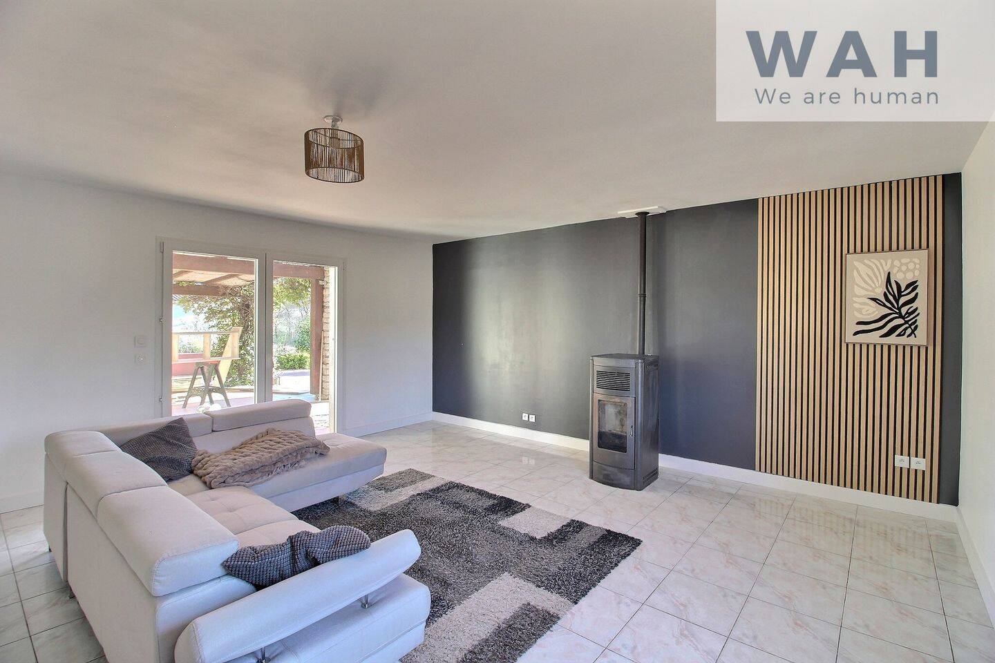 Maison 4 pièces 128 m² · à Saint-Martin-de-Londres · 128 m² · 379 000 €