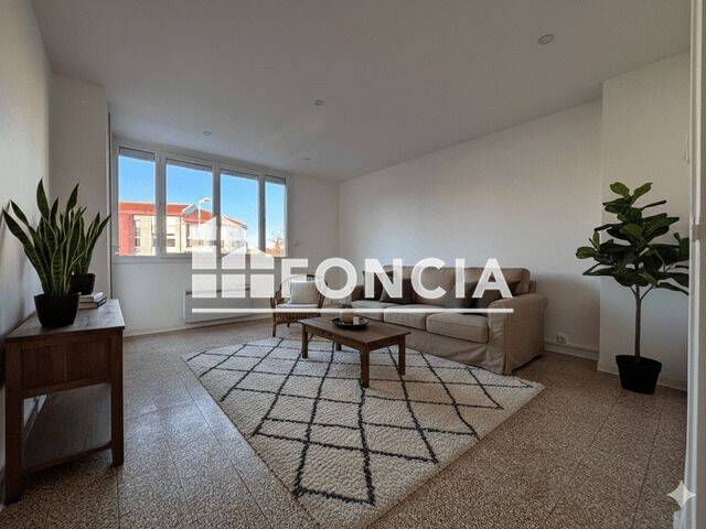 Appartement 4 pièces 65 m² · à Perpignan · 64,5 m² · 680 €