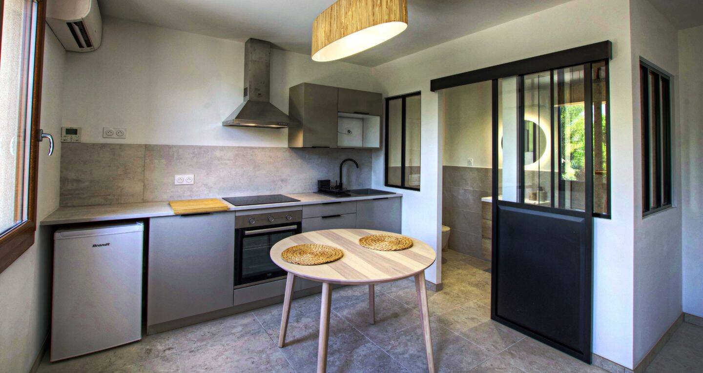 Appartement 1 pièce 16 m² · à Miramas · 16 m² · 650 €/mois
