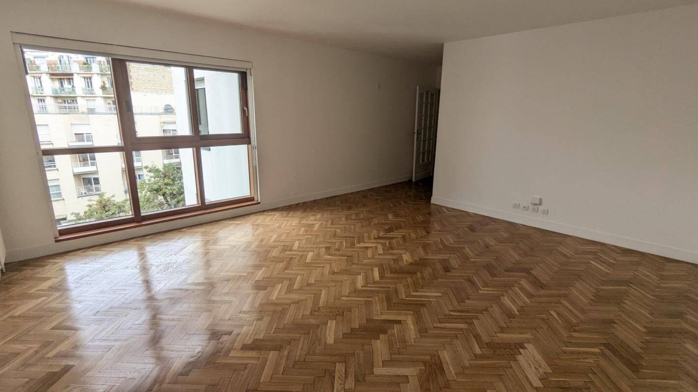 Appartement 3 pièces 73 m² · à Boulogne-Billancourt · 73 m² · 2 052 €