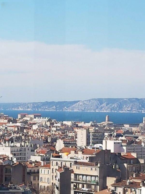 Appartement 2 pièces 46 m² · à Marseille 5ème Arrondissement · 46 m² · 830 €