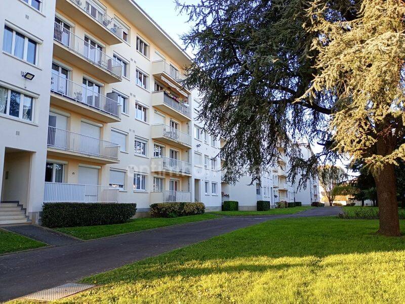 Appartement 2 pièces 41 m² · à Saint-Jacques-de-la-Lande · 41 m² · 150 000 €