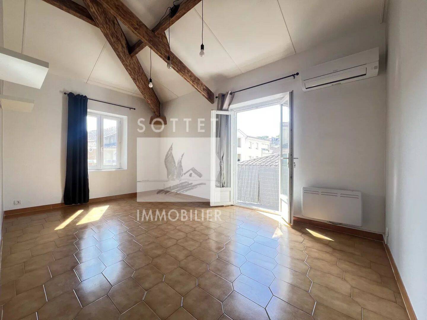 Appartement 2 pièces 54 m² · à Bollène · 53,8 m² · 543 €