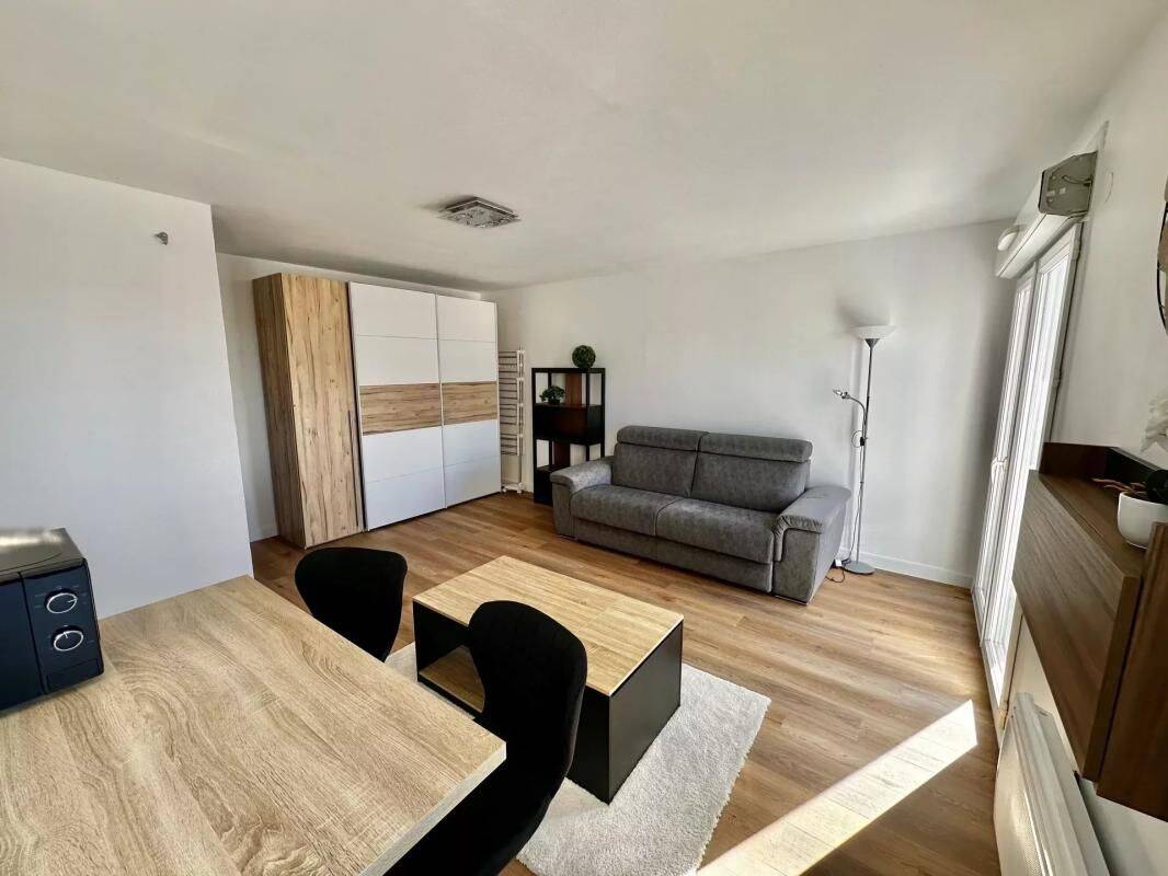 Appartement 1 pièce 26 m² · à Toulon · 26 m² · 505 €/mois