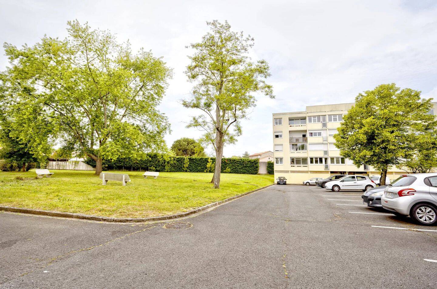 Appartement 6 pièces 100 m² · à Carbon-Blanc · 99,5 m² · 205 500 €