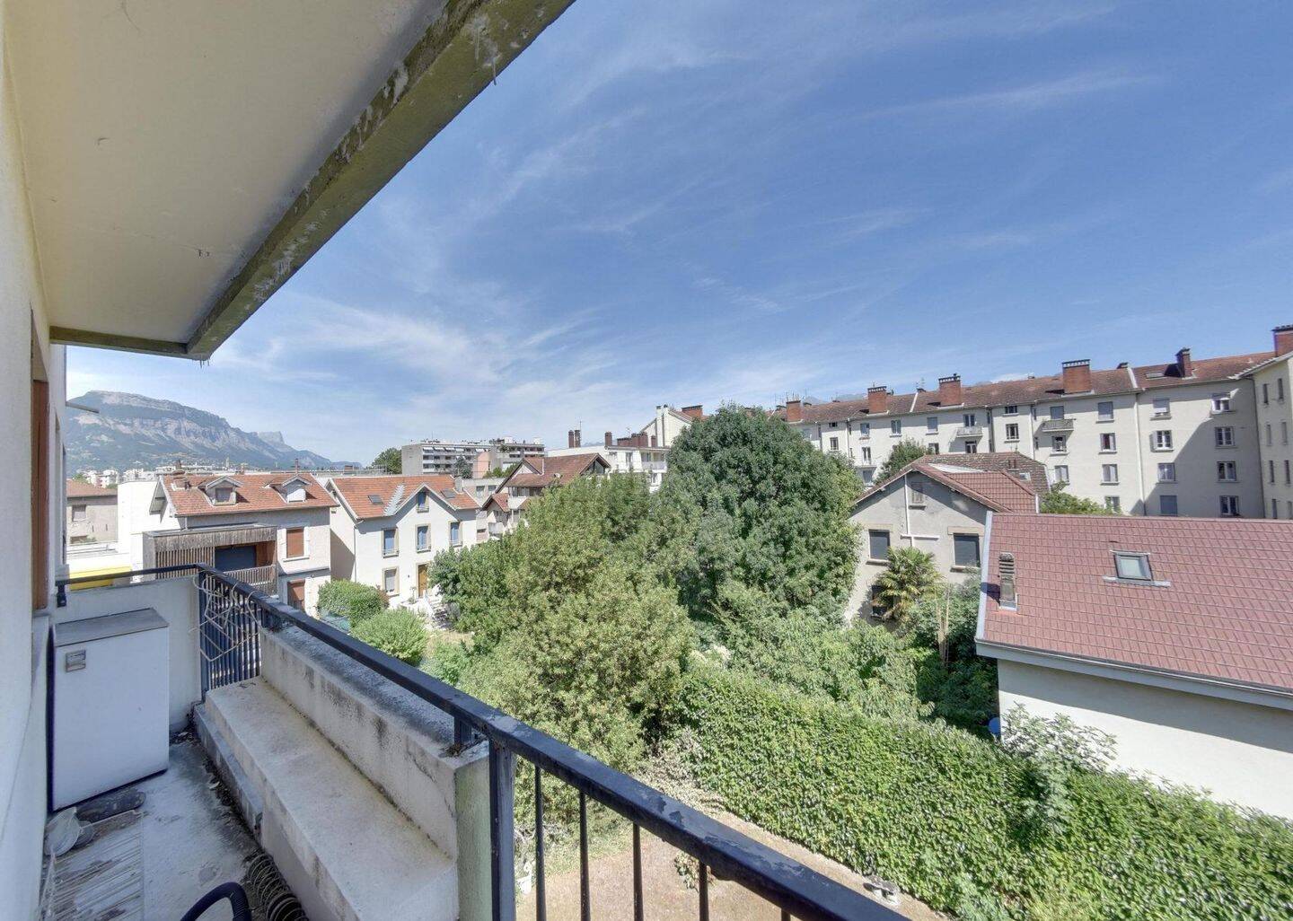 Appartement 3 pièces 42 m² · à Grenoble · 42 m² · 59 000 €