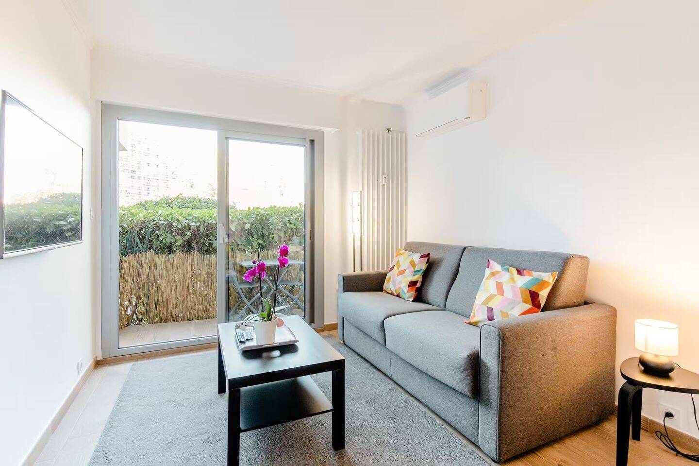 Appartement 1 pièce 28 m² · à Mandelieu-la-Napoule · 28 m² · 820 €/mois