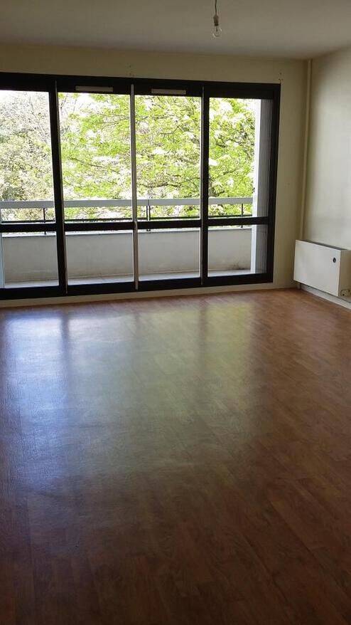 Appartement 3 pièces 74 m² · à Sens · 73,7 m² · 875 €/mois