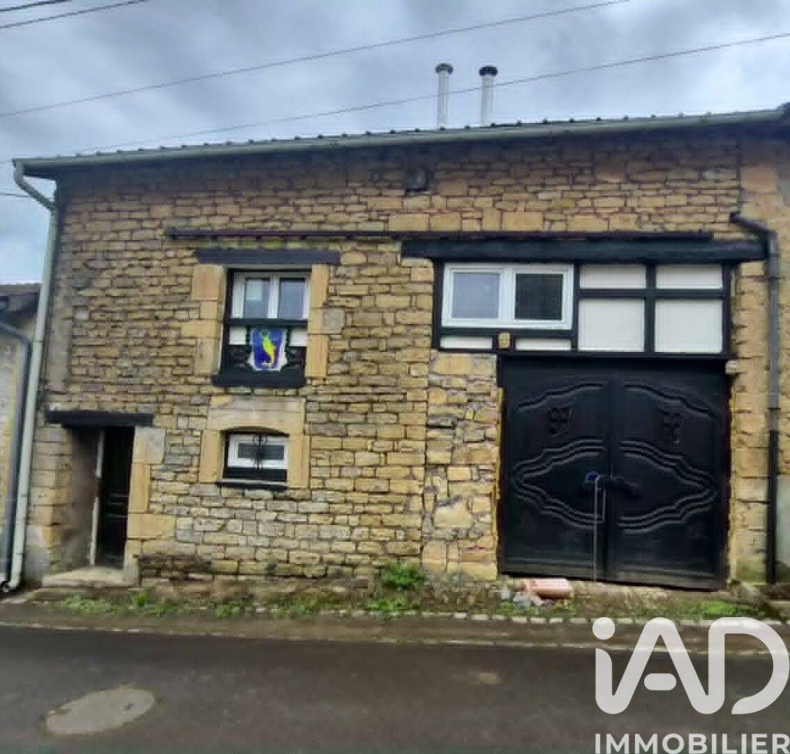 Maison 5 pièces 191 m² · à Colmey · 191 m² · 50 000 €