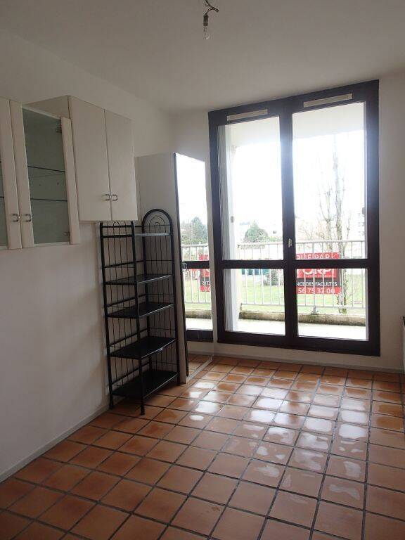 Appartement 1 pièce 14 m² · à Gradignan · 14,4 m² · 430 €/mois