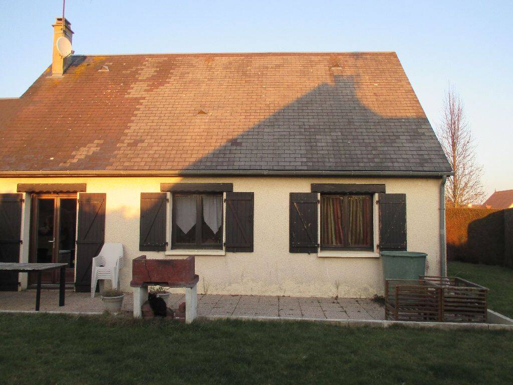 Maison 5 pièces 114 m² · à Douvres-la-Délivrande · 114,5 m² · 1 060 €/mois