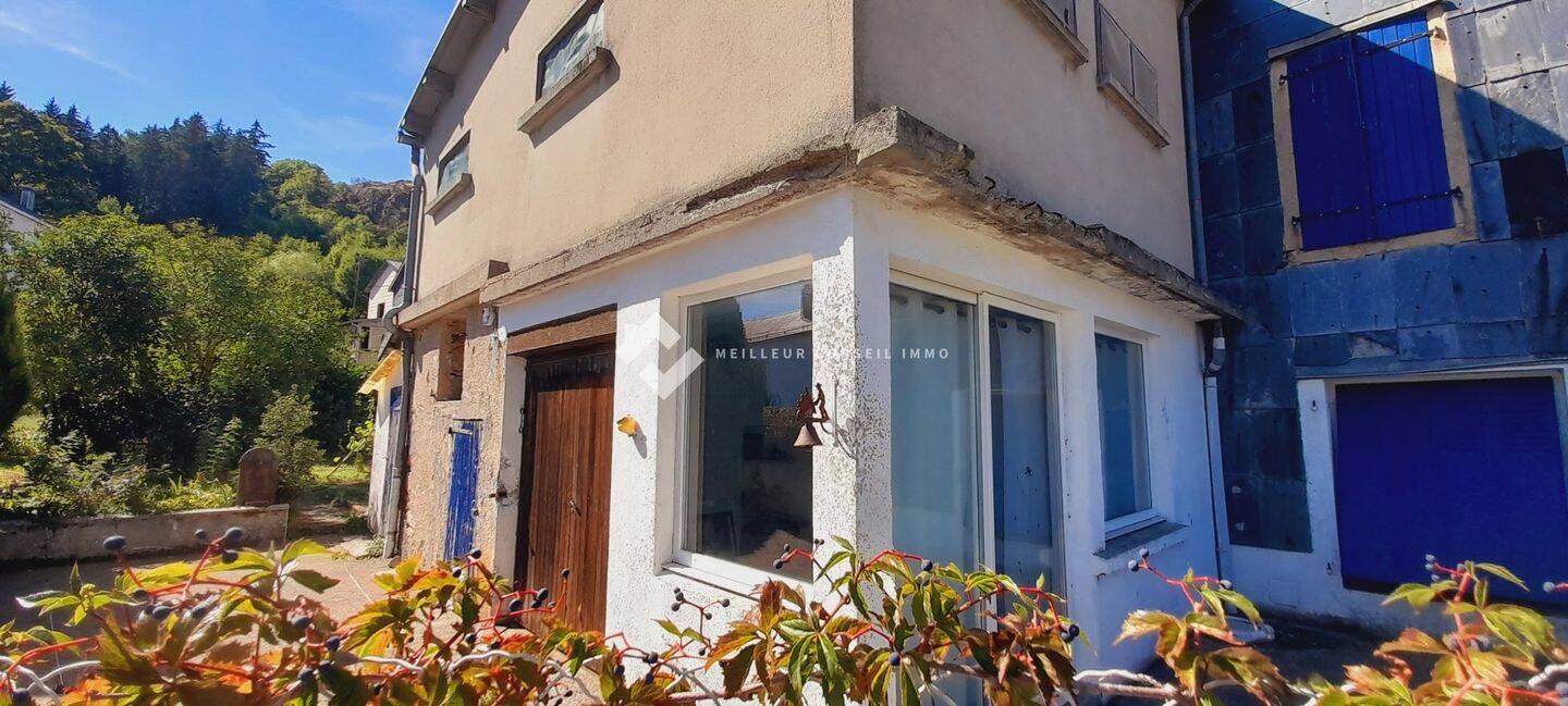 Maison 6 pièces 150 m² · à Murat-sur-Vèbre · 150 m² · 140 000 €