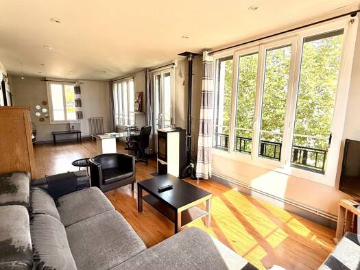 Appartement à vendre 285 000 € 5 pièces 3 chambres 138 m² Étage 2/3 Bourg-Madame 66760