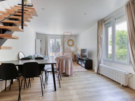 Maison à vendre 499 000 € 4 pièces 3 chambres 80 m² 154 m² de terrain Centre Ville Sud Villejuif 94800