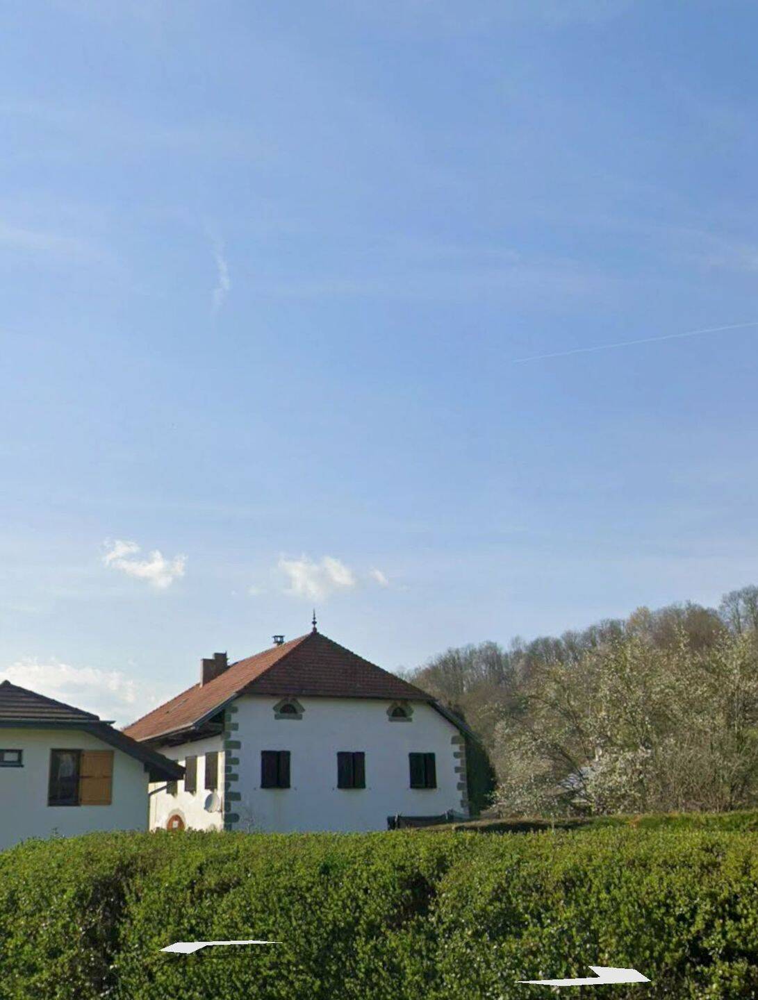 Maison 5 pièces 200 m² · à Hauteville-sur-Fier · 200 m² · 375 000 €