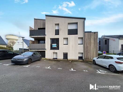 Appartement à vendre 228 000 € 3 pièces 2 chambres 60 m² Étage 1/2 Zone Industrielle du Prat Vannes 56000