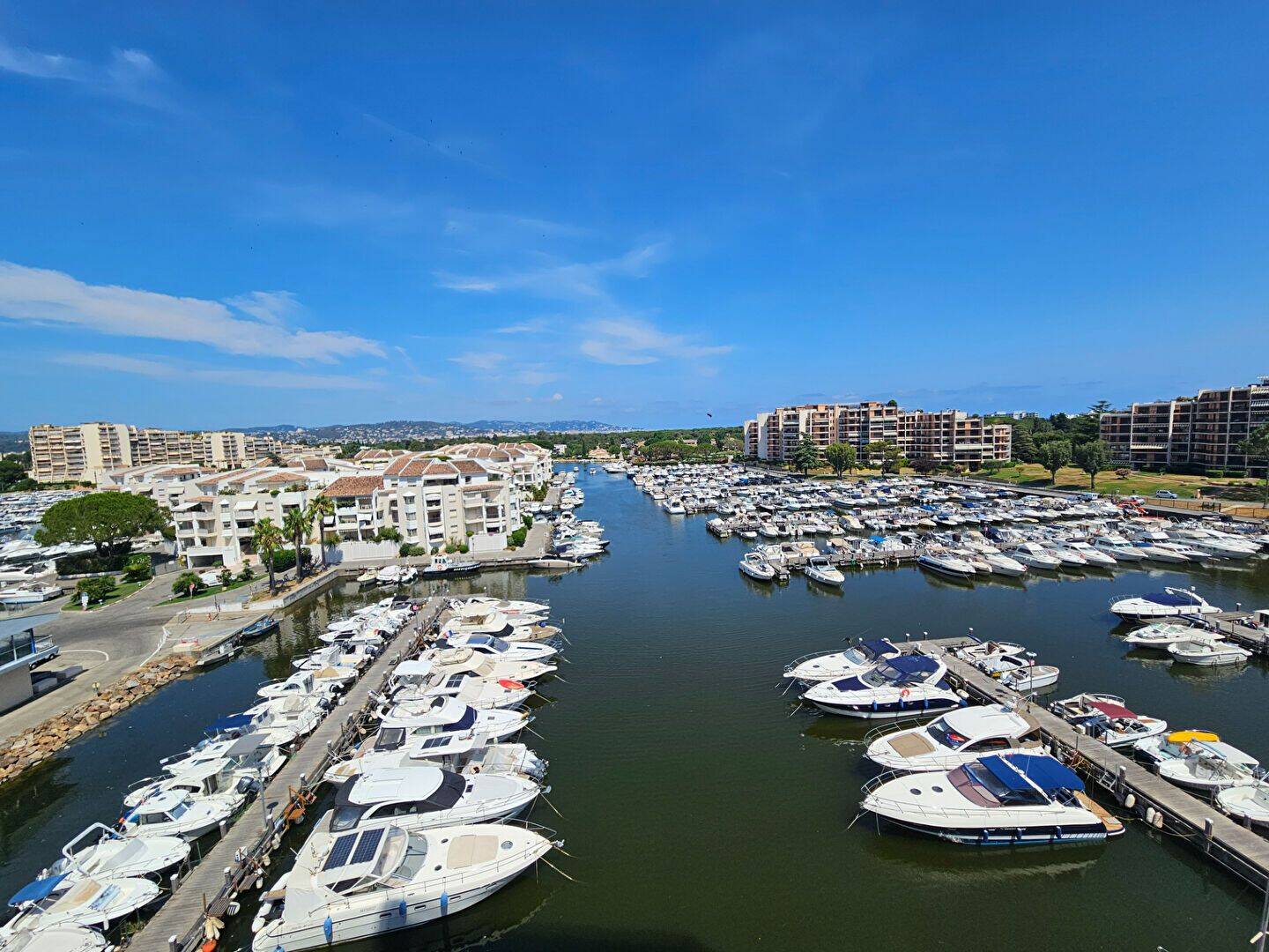 Appartement 4 pièces 111 m² · à Mandelieu-la-Napoule · 110,8 m² · 850 000 €