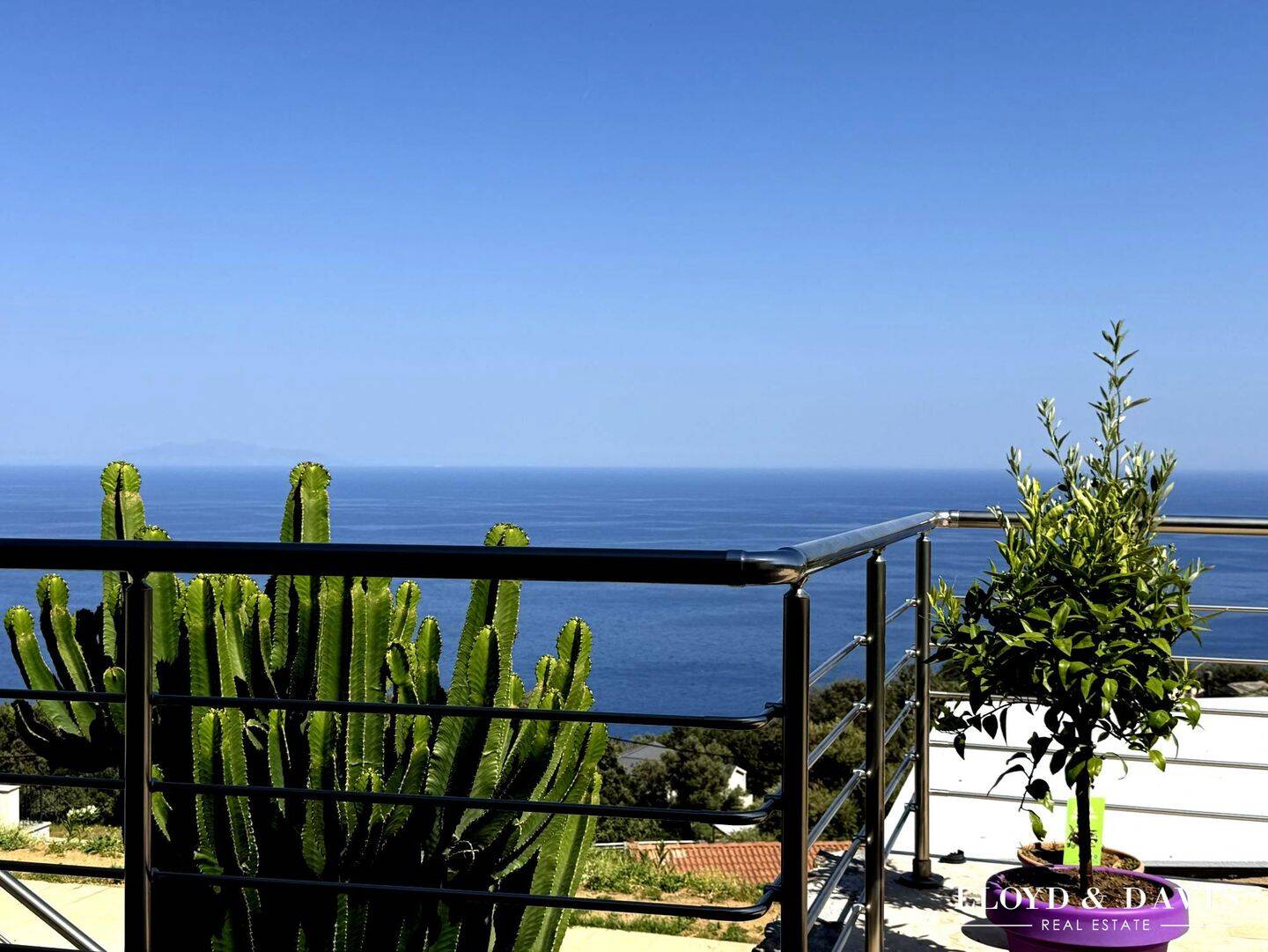 Maison 4 pièces 160 m² · à Brando · 160 m² · 892 500 €