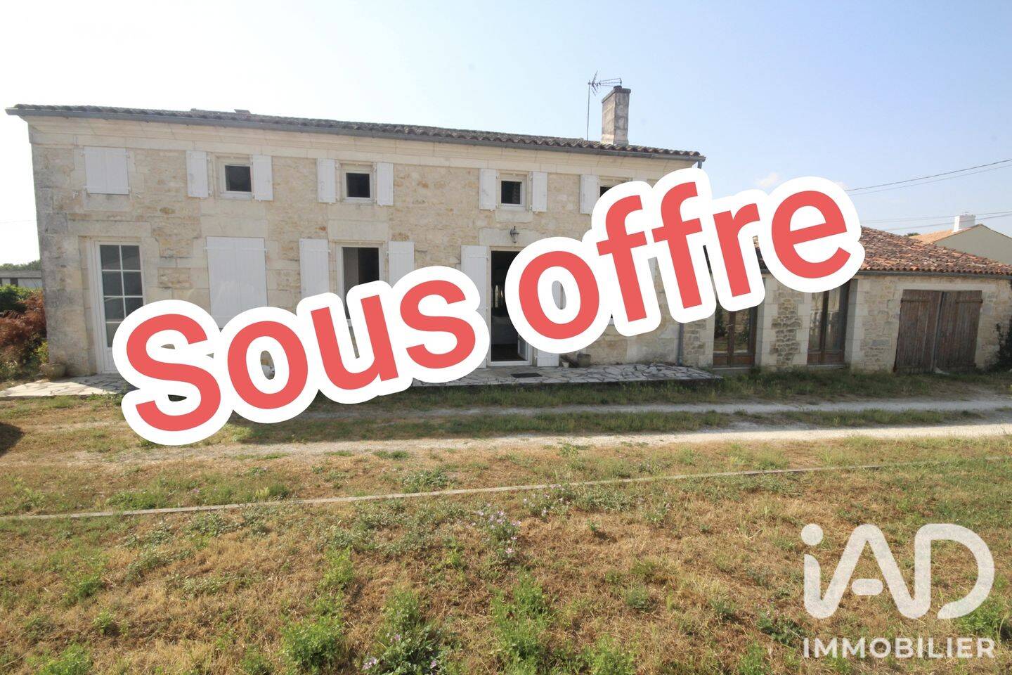Maison 5 pièces 230 m² · à Bords · 230 m² · 189 000 €