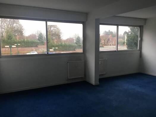 Appartement à louer 440 € 1 pièce 1 chambre 38 m² 1er étage Saint Saulve Saint-Saulve 59880