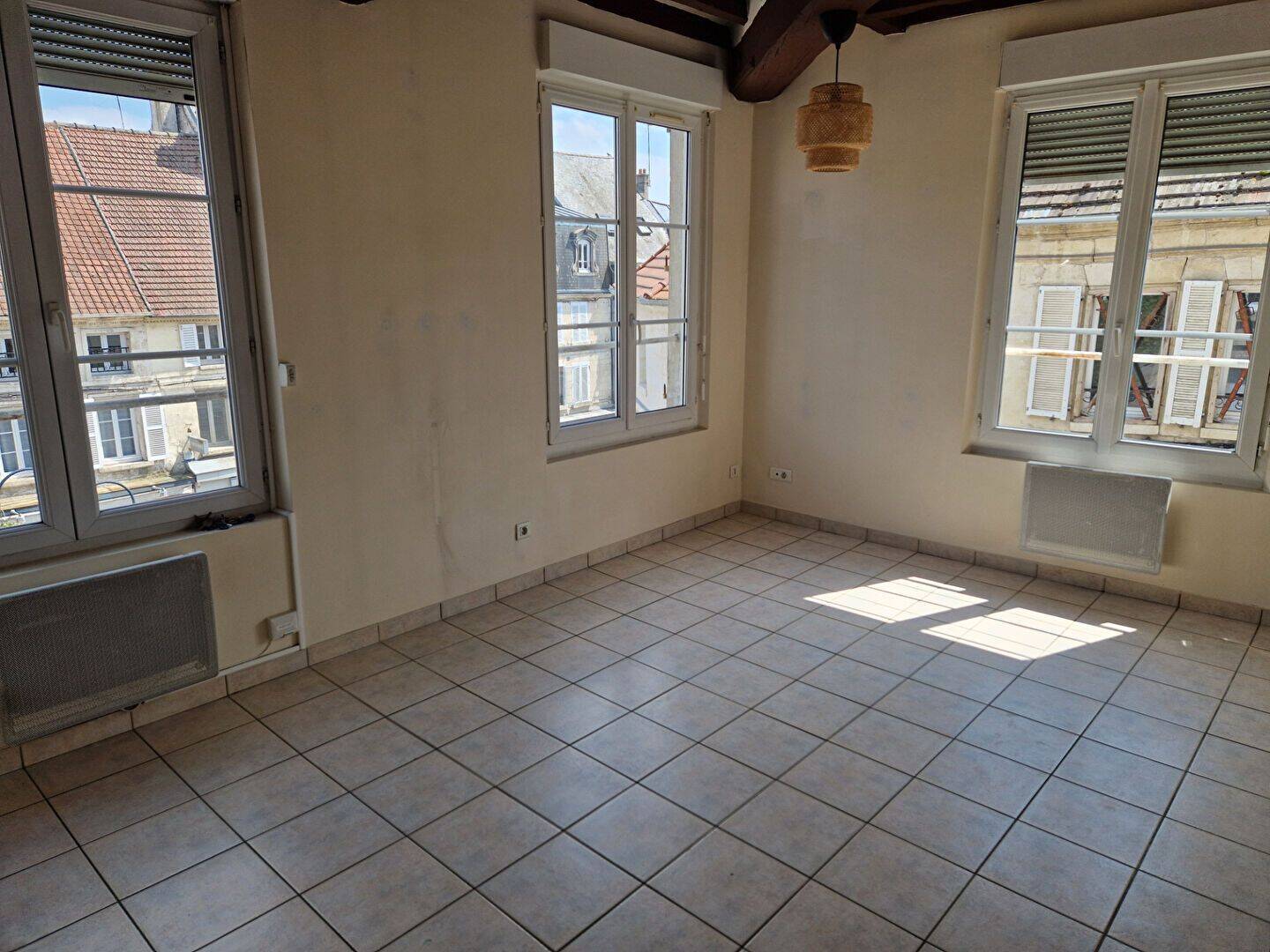 Appartement 2 pièces 36 m² · à Crépy-en-Valois · 36,2 m² · 560 €/mois