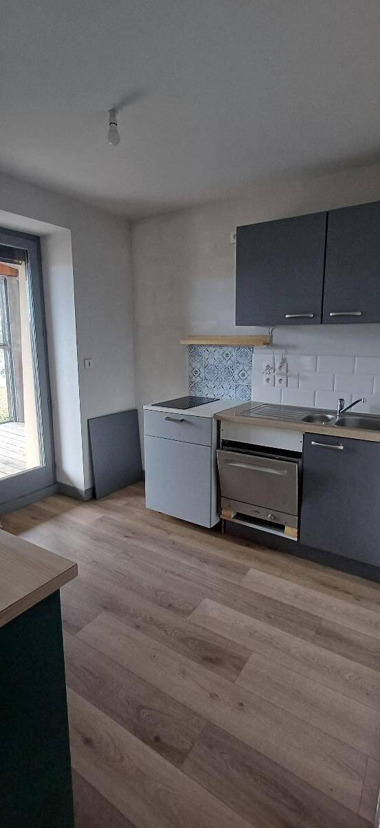 Appartement 2 pièces 55 m² · à Saint-Étienne · 55 m² · 600 €