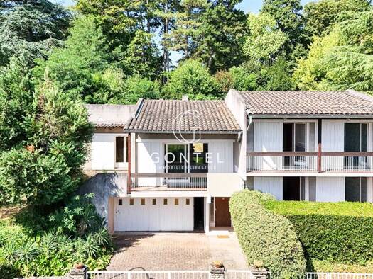 Maison à vendre 830 000 € 5 pièces 5 chambres 157 m² 1 485 m² de terrain Centre et Sud Est Saint-Didier-au-Mont-d'Or 69370