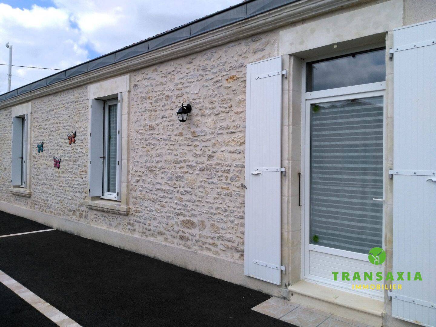 Maison 10 pièces 150 m² · à La Taillée · 150 m² · 245 000 €