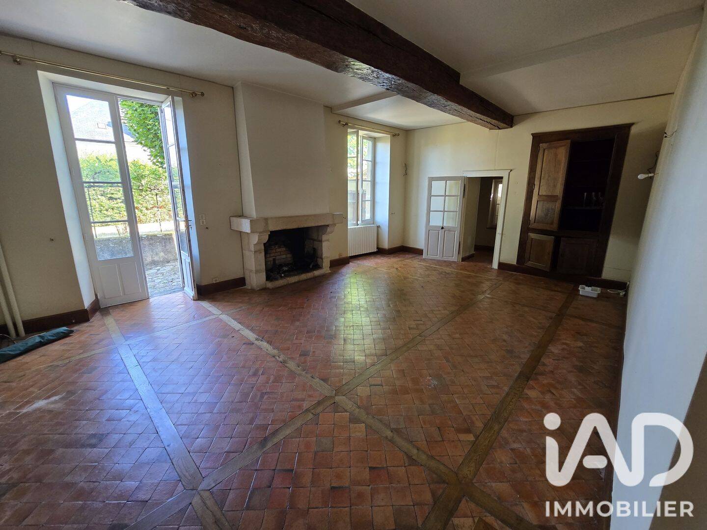 Maison 15 pièces 328 m² · à Buzançais · 328 m² · 225 000 €